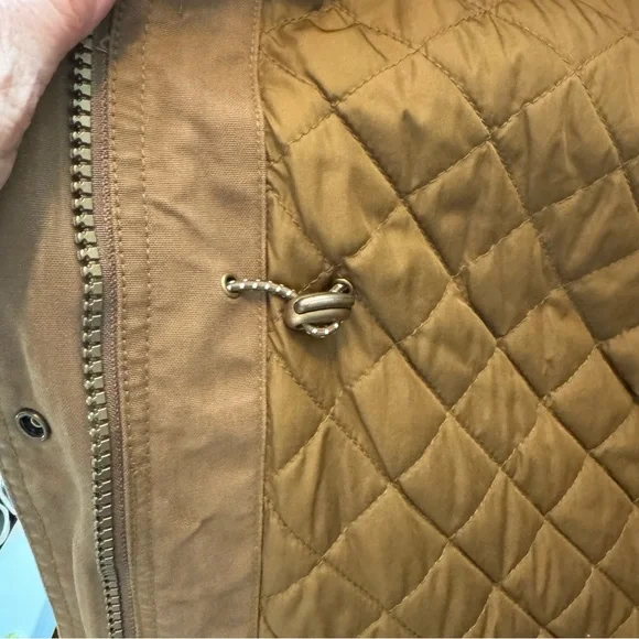 LL Bean Winter Utility Jacket with Primaloft size Large - Picture 8 of 10